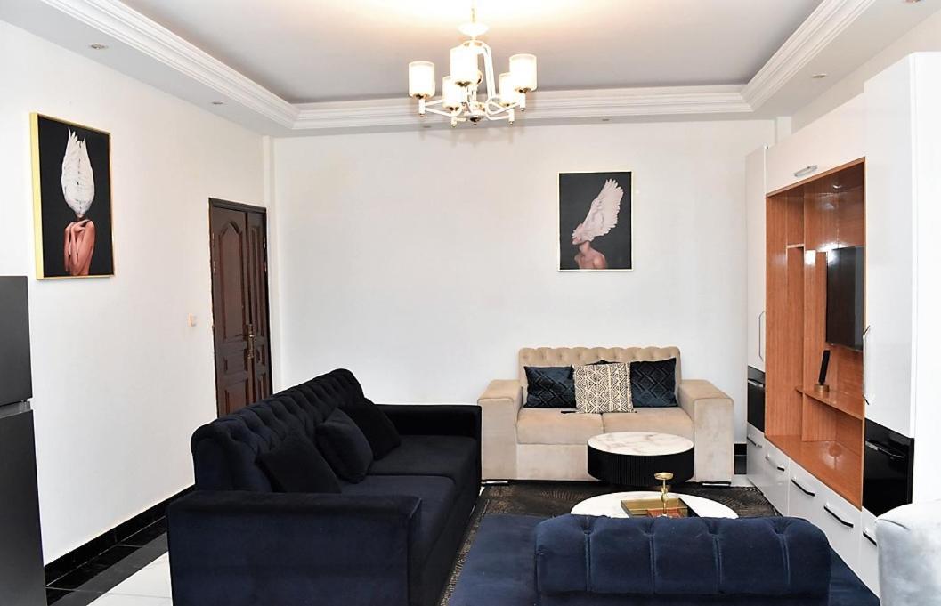 Residence L'Ecrin Yaounde Bagian luar foto