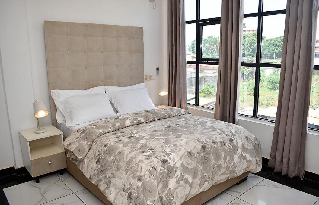 Residence L'Ecrin Yaounde Bagian luar foto