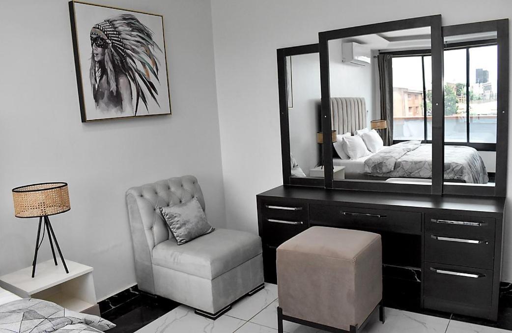 Residence L'Ecrin Yaounde Bagian luar foto
